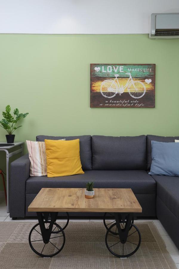 Ladadika Terraza Apt #1 เทสซาโลนิกิ ภายนอก รูปภาพ